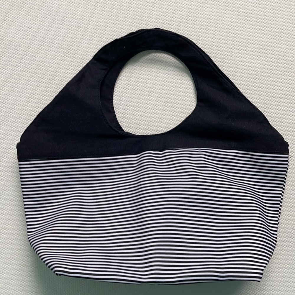 Bag - Picture 2 of 4